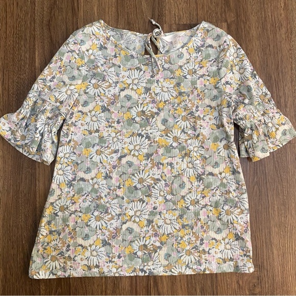 Women’s floral short sleeve top by LC Lauren Conrad size extra small - Picture 1 of 4